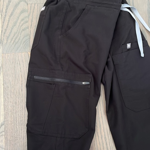 FIGS Yola scrub pant XXS/P - Picture 4 of 5